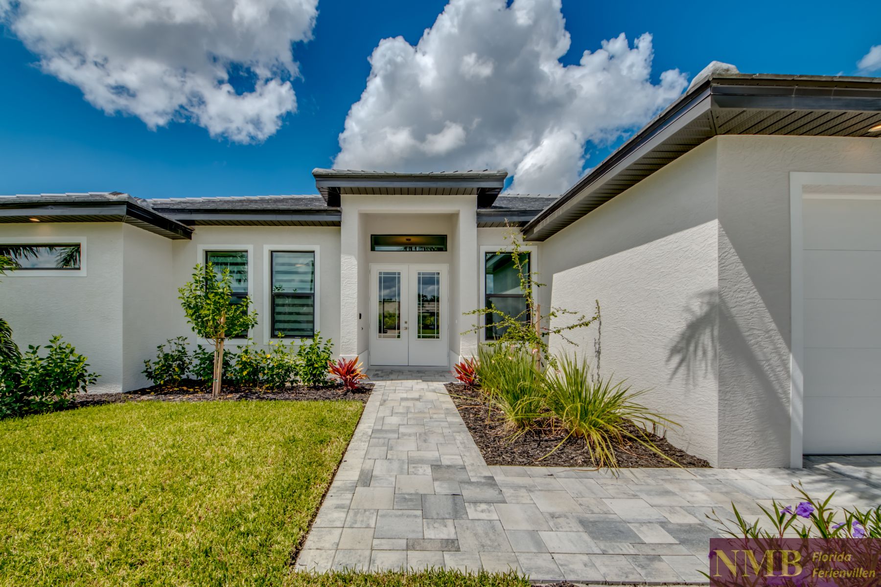 Ferienhaus Cape Supreme Front of Villa 3