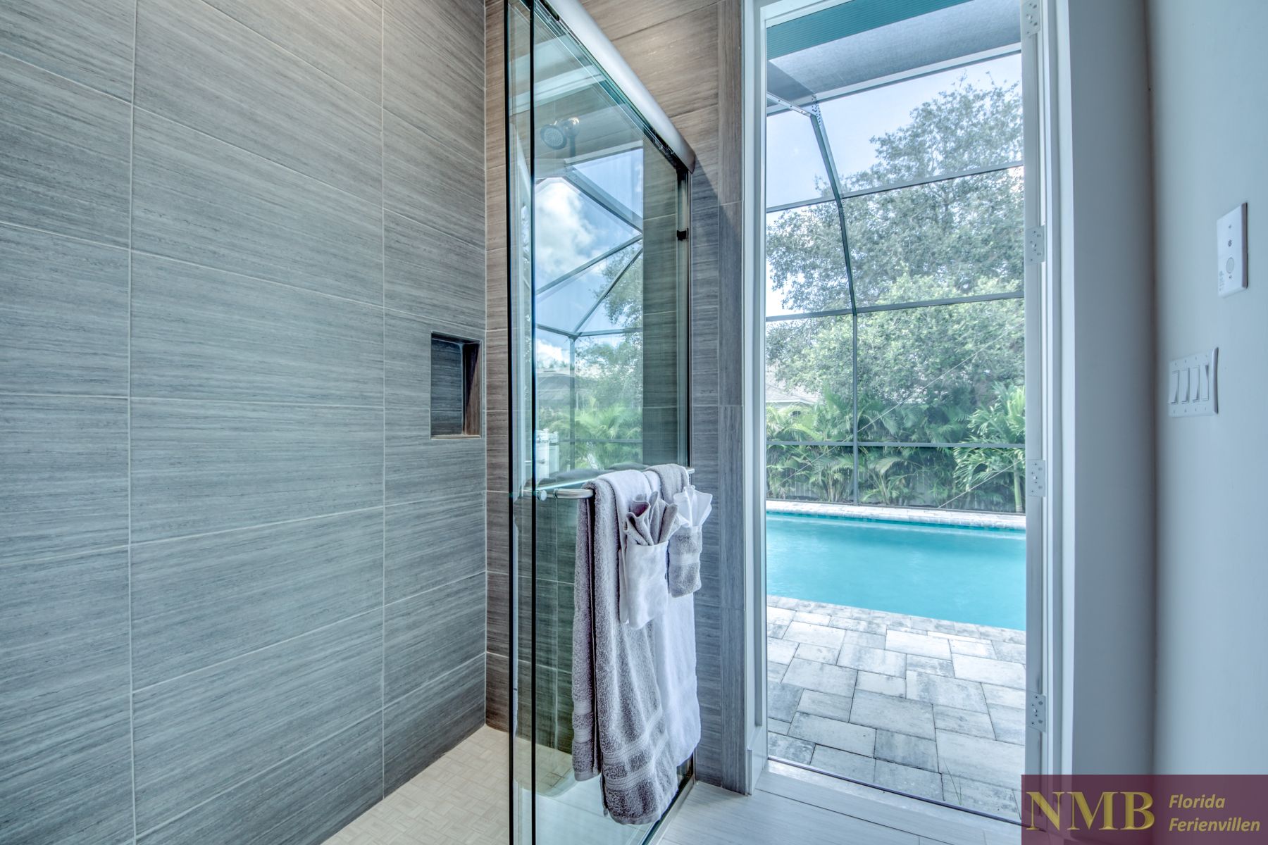 Ferienhaus Cape Supreme Guest Bathroom 1