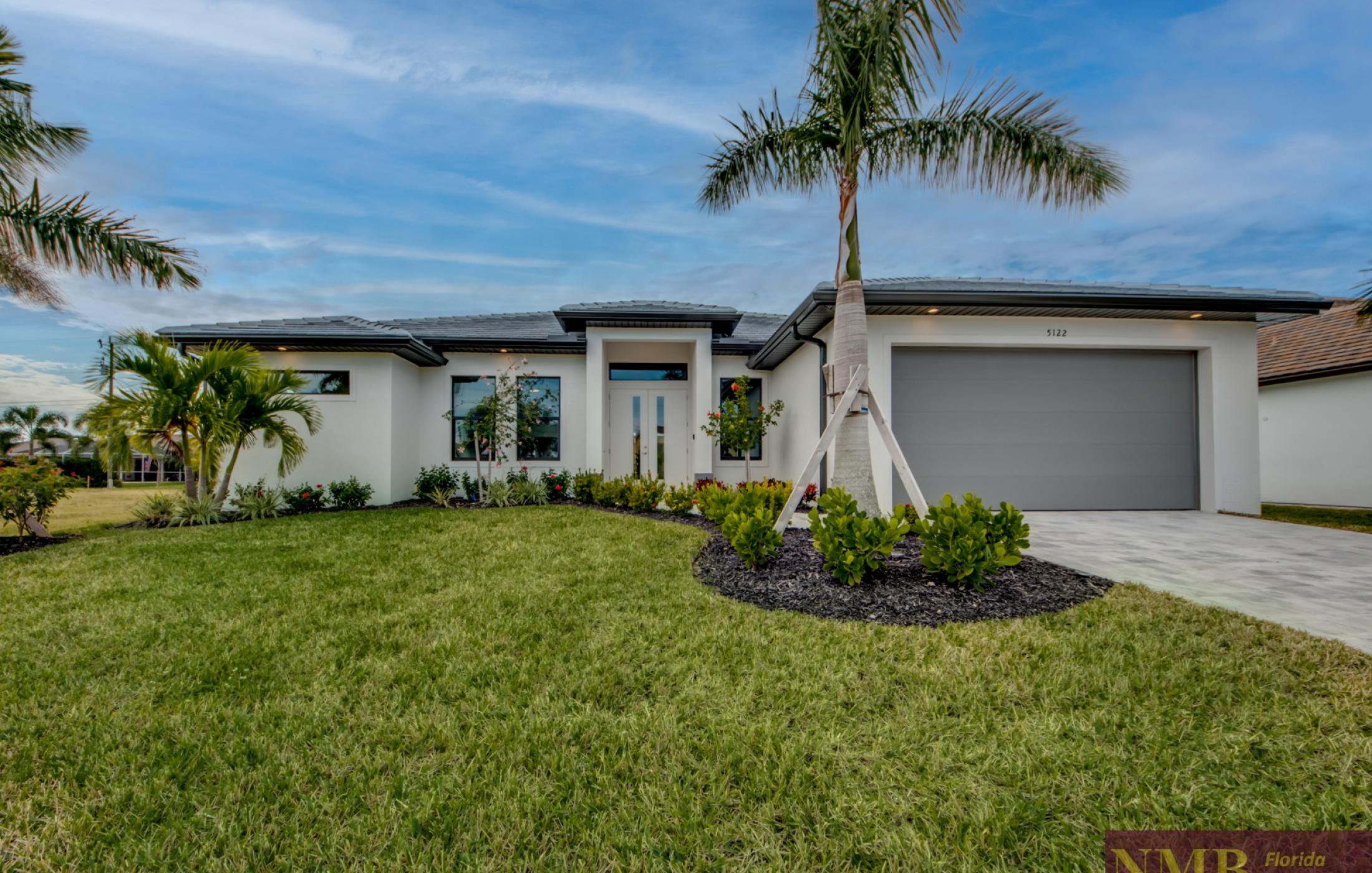 Ferienhaus Chamo Cape Coral 3 Front of Villa