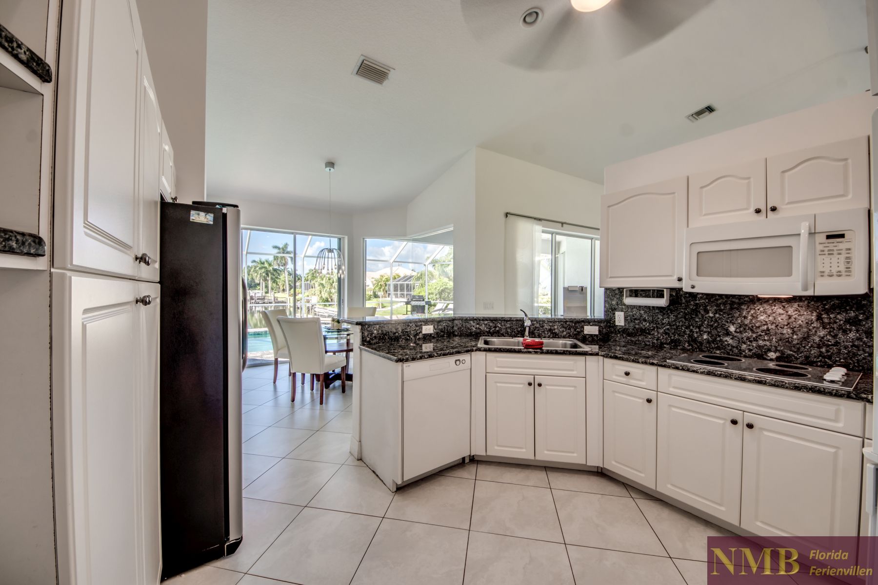 Ferienhaus Harbour View 21 Kitchen