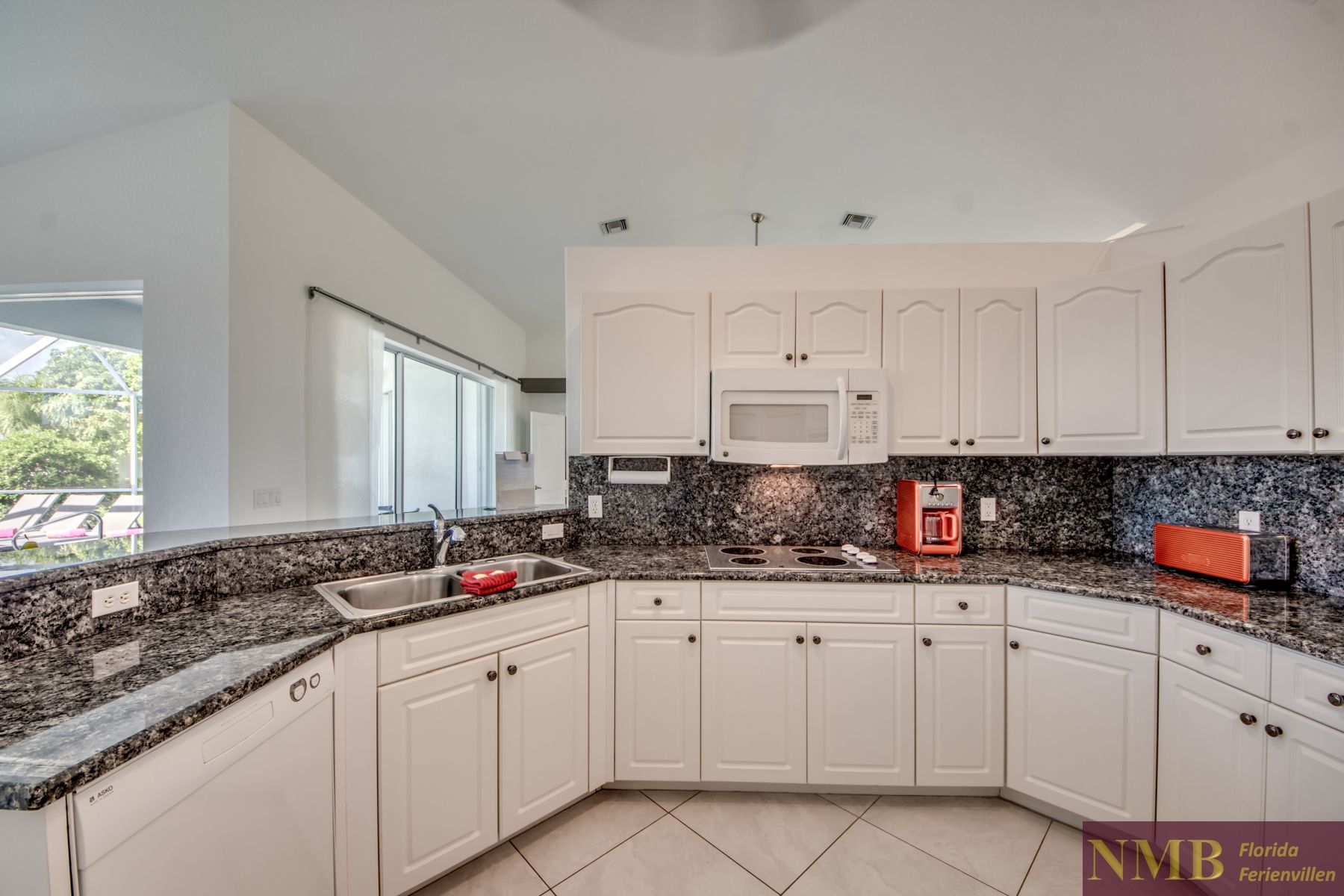 Ferienhaus Harbour View 22 Kitchen