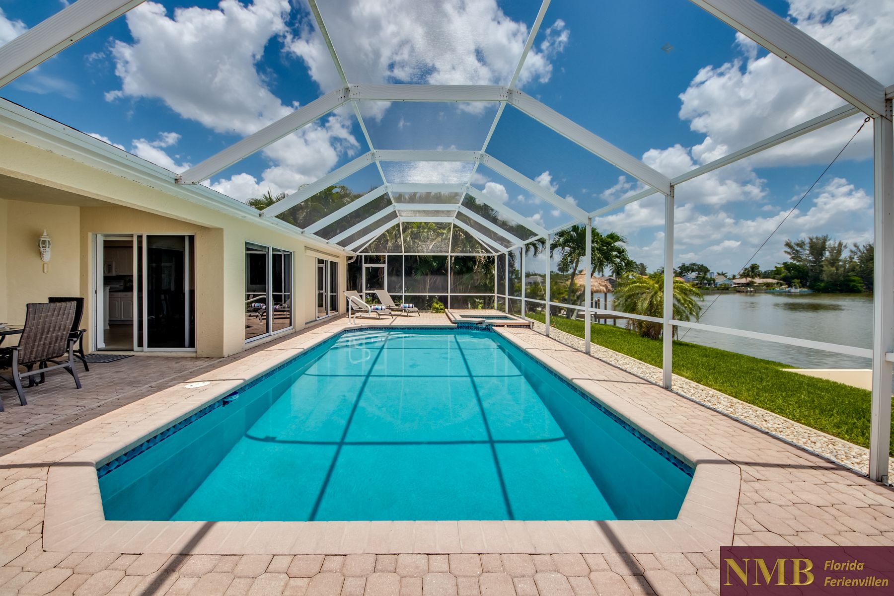 Ferienhaus Lifetime 48 Pool