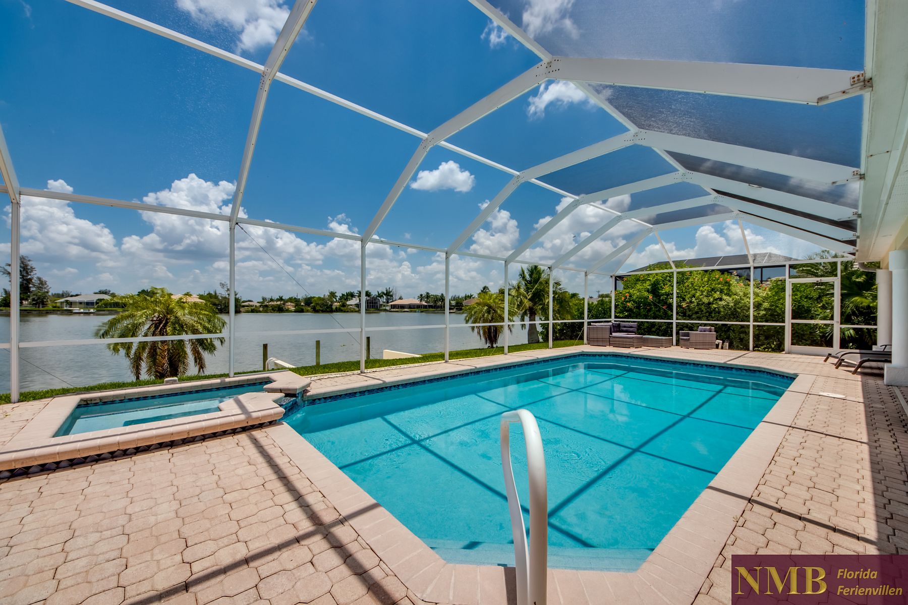 Ferienhaus Lifetime 51 Pool