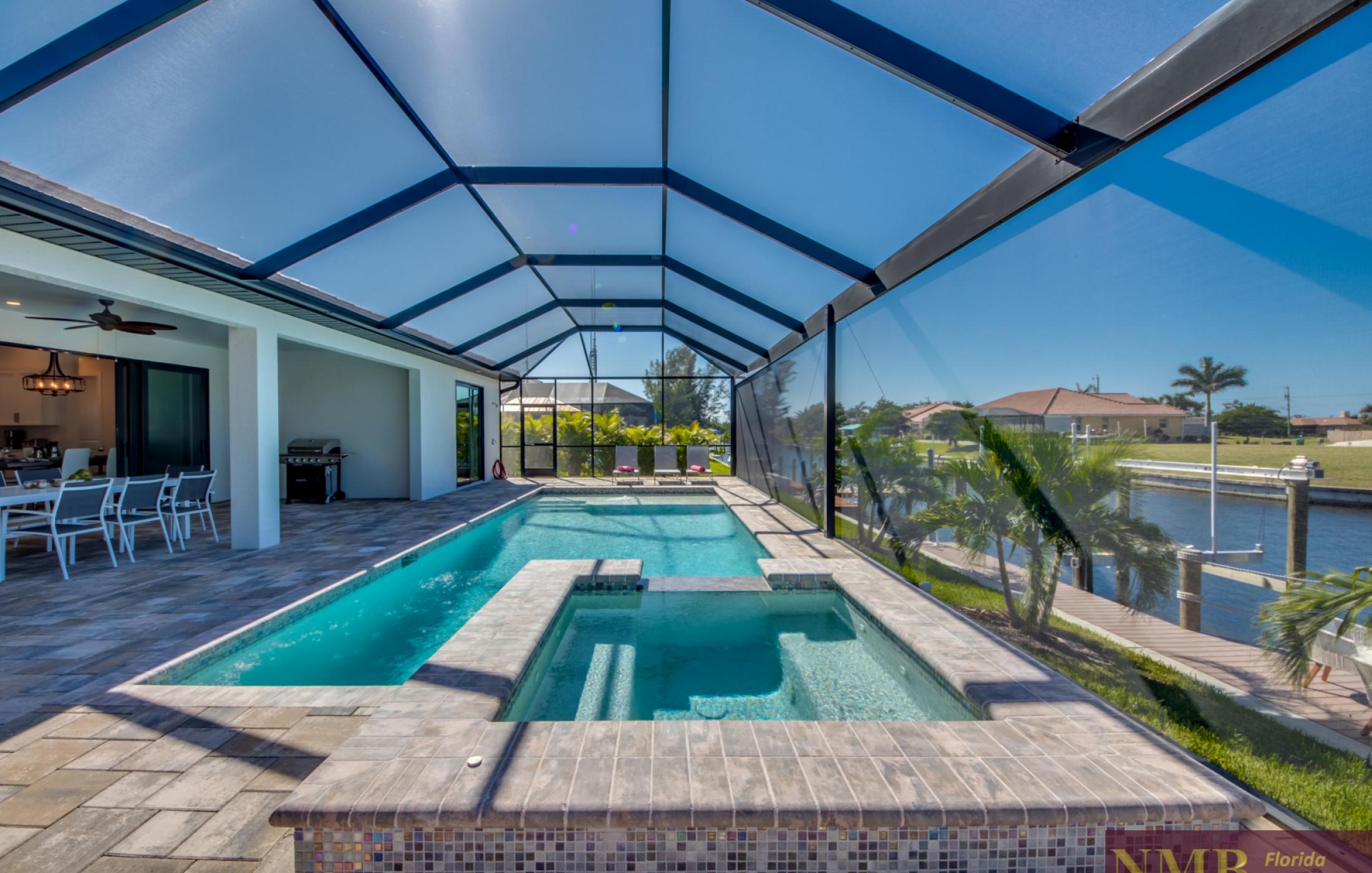 Ferienhaus Living Coral 62 Pool Hot Tub