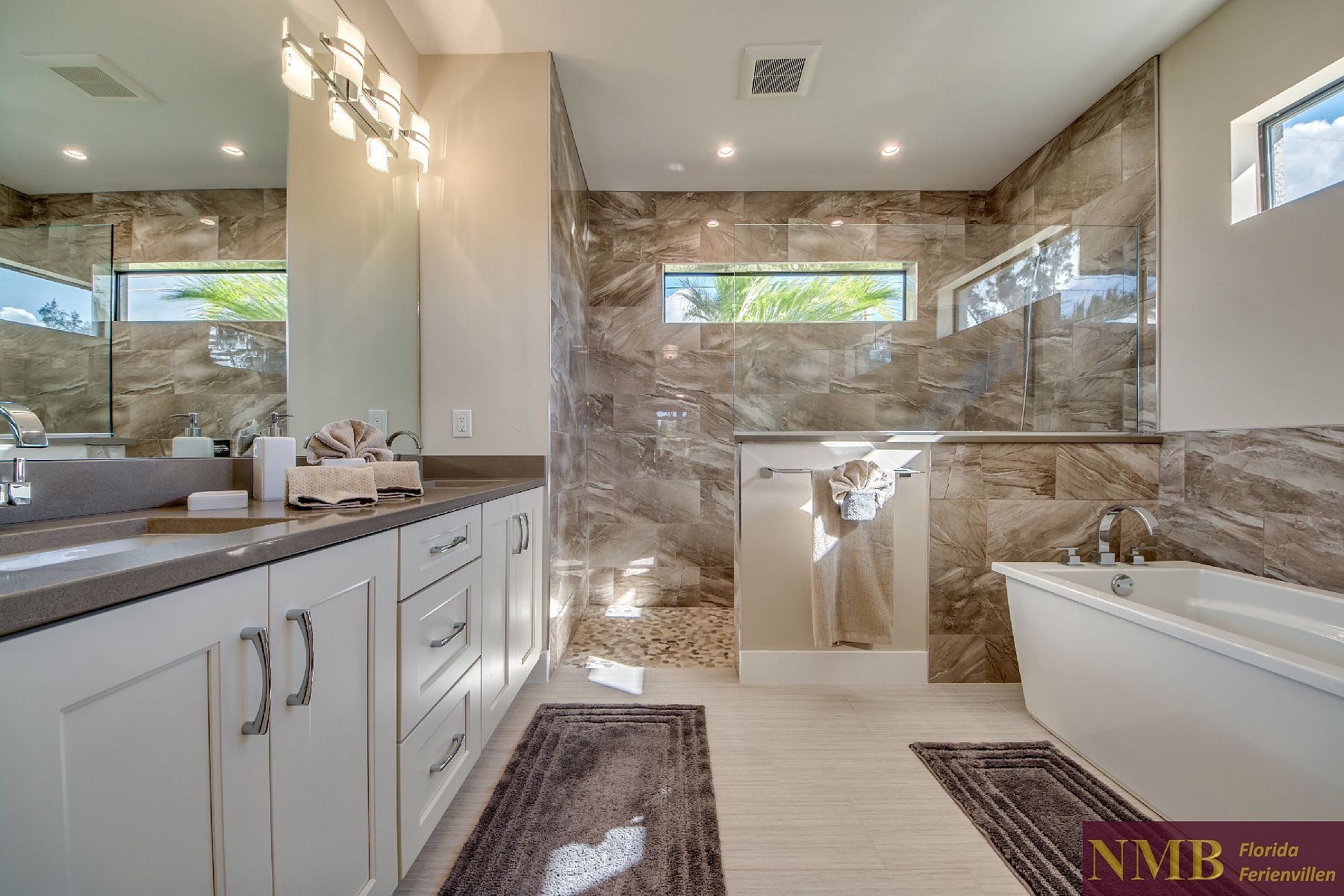 Ferienhaus Clifton Bay Master Bathroom