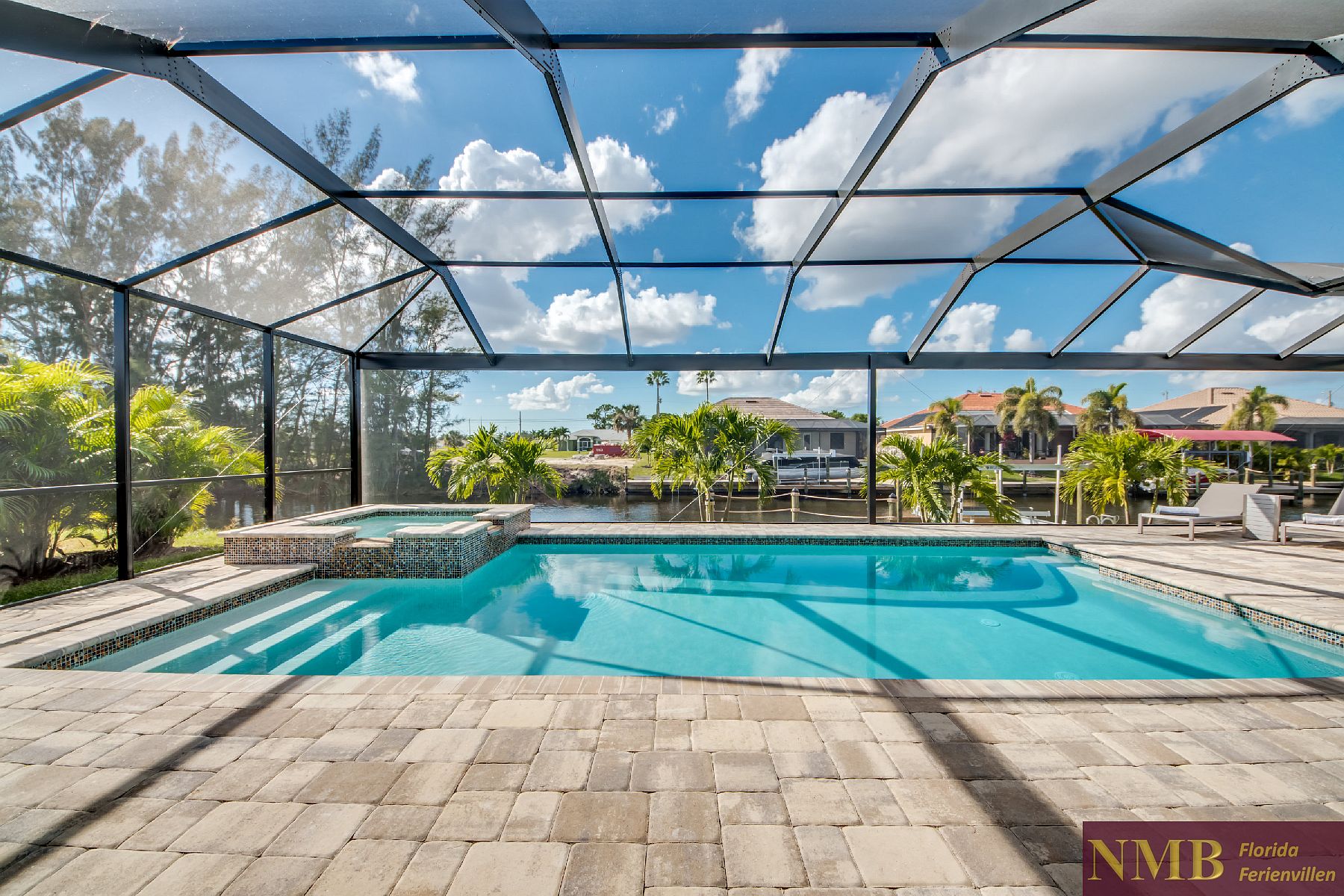 Ferienhaus Clifton Bay Pool