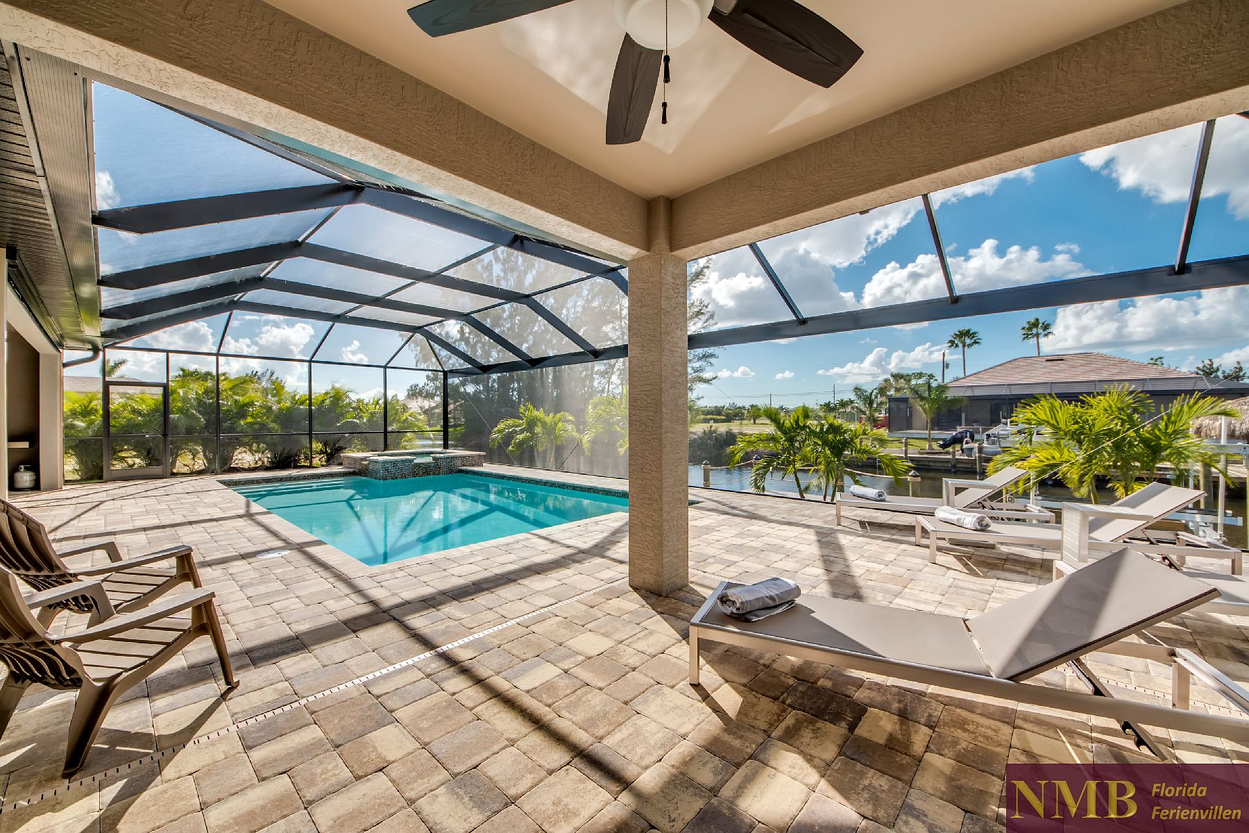 Ferienhaus Clifton Bay Pool 2