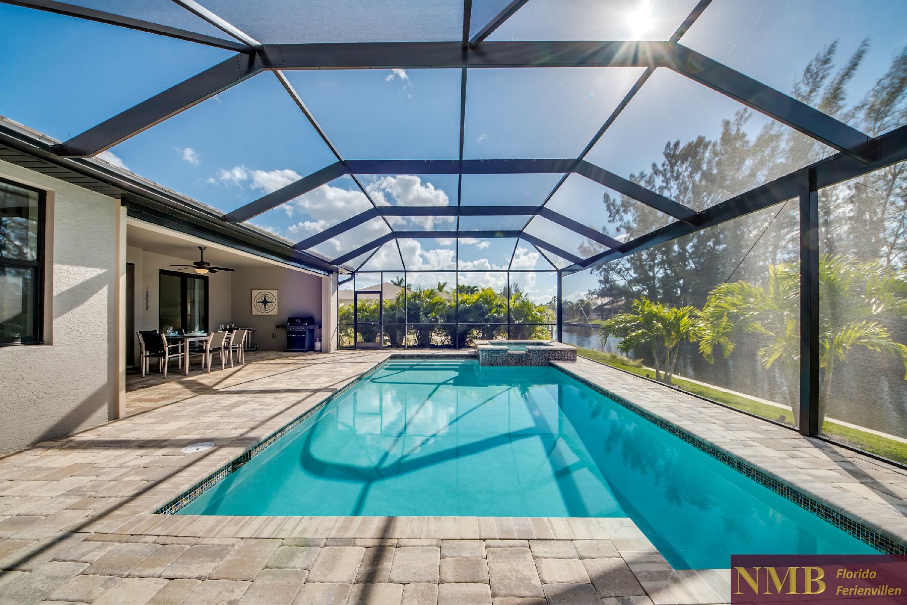 Ferienhaus Clifton Bay Pool 3