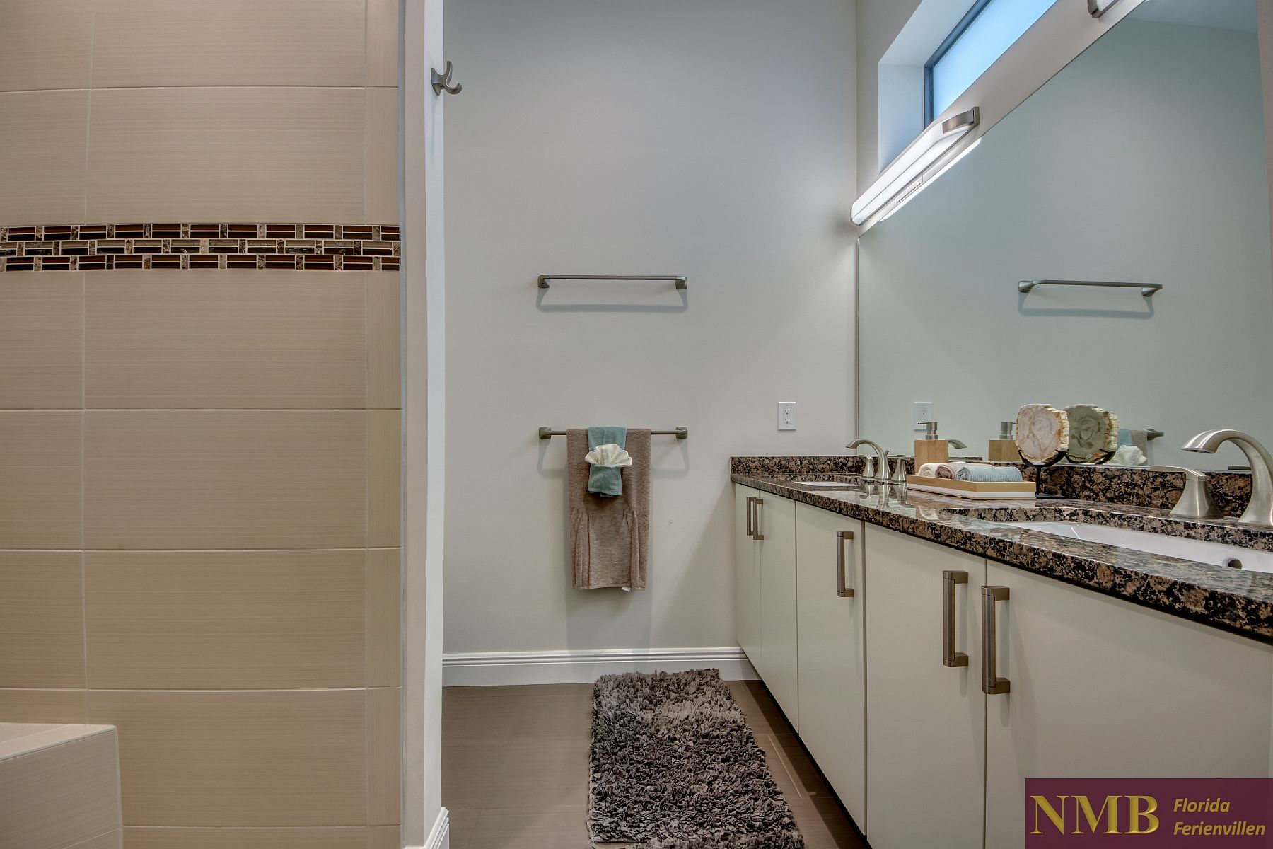 Ferienvilla Horizon 2nd Master Bedroom Bathroom