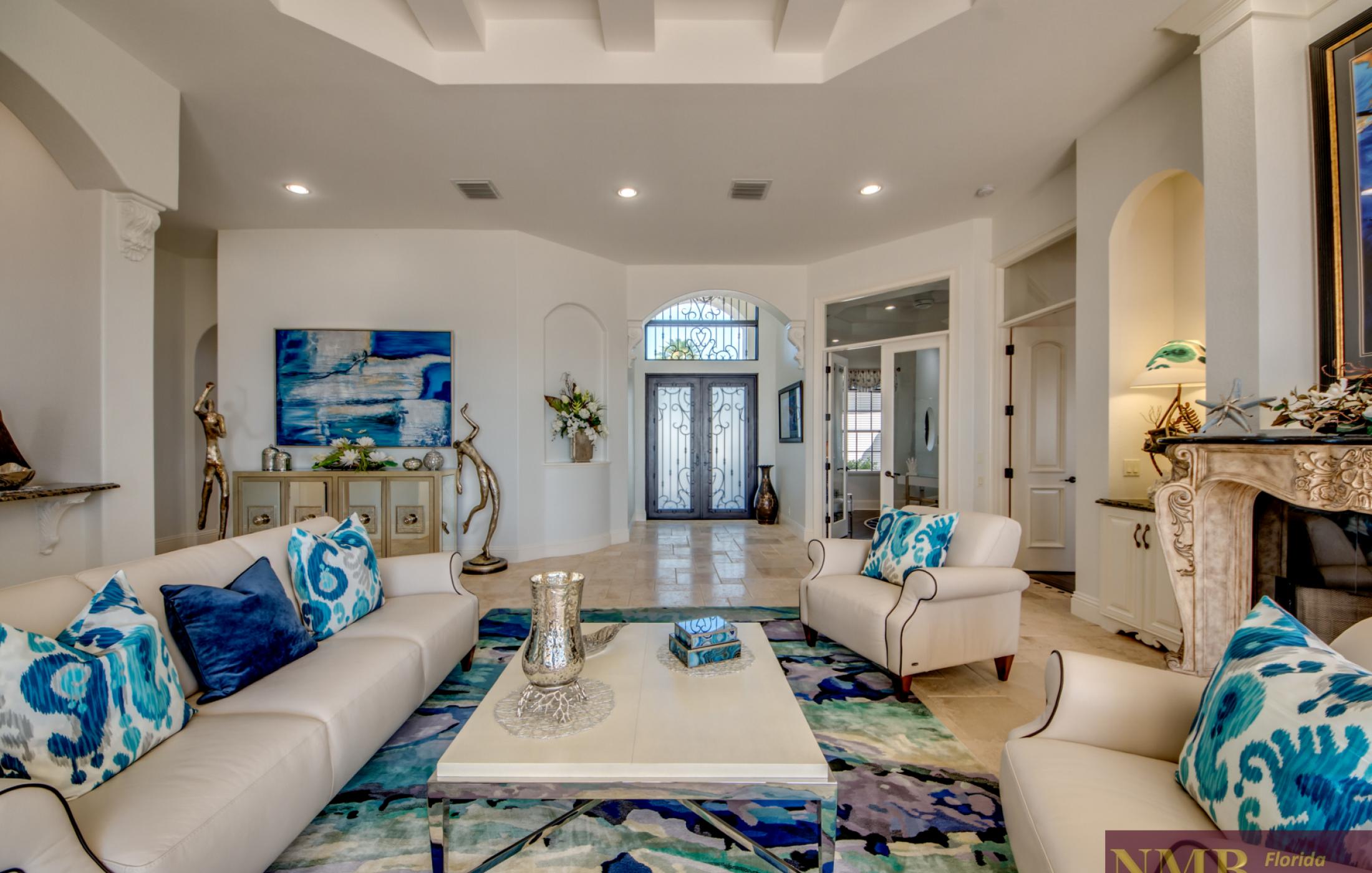 Luxus Villa Caloo 12 Living Room