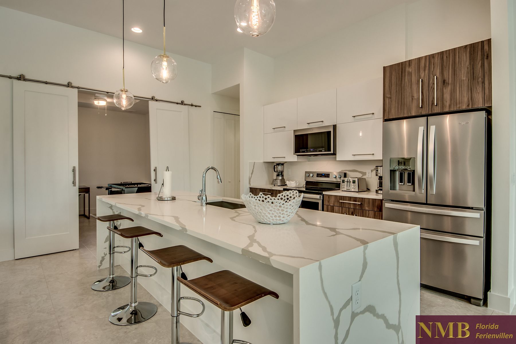 Pelican Bay 19 Kitchen