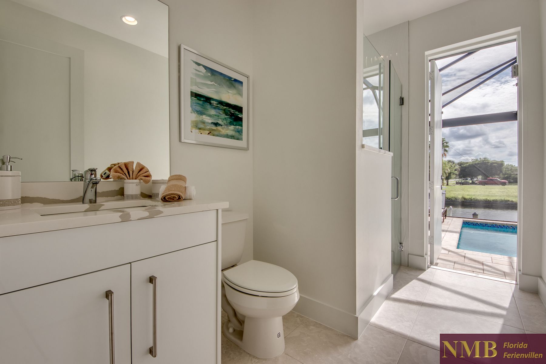 Pelican Bay 36 Guest Pool Bathroom