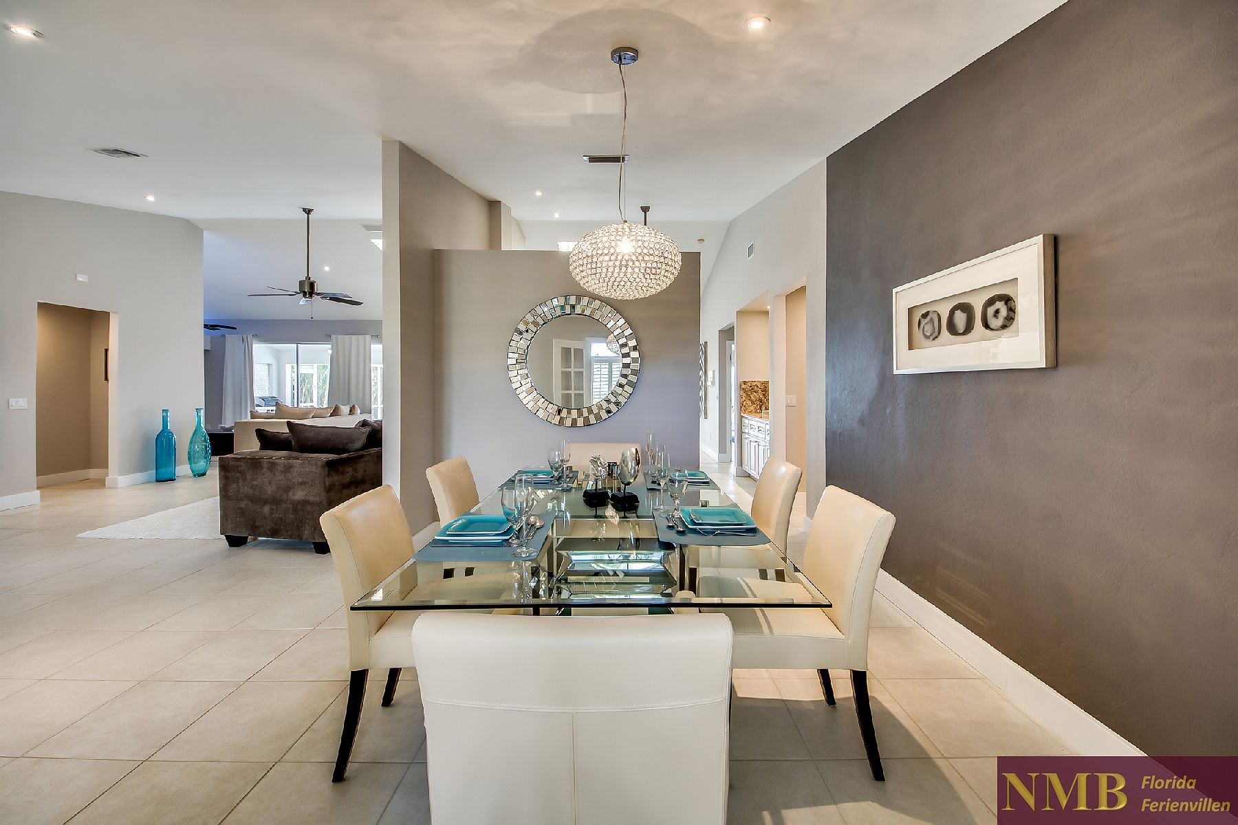 Vacation Rental River Pearl Formal Dining Room