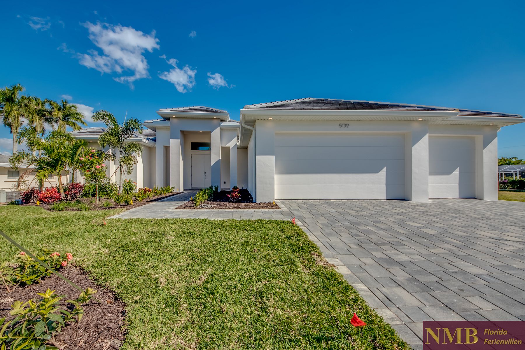 Villa Neo 1 Front of Villa