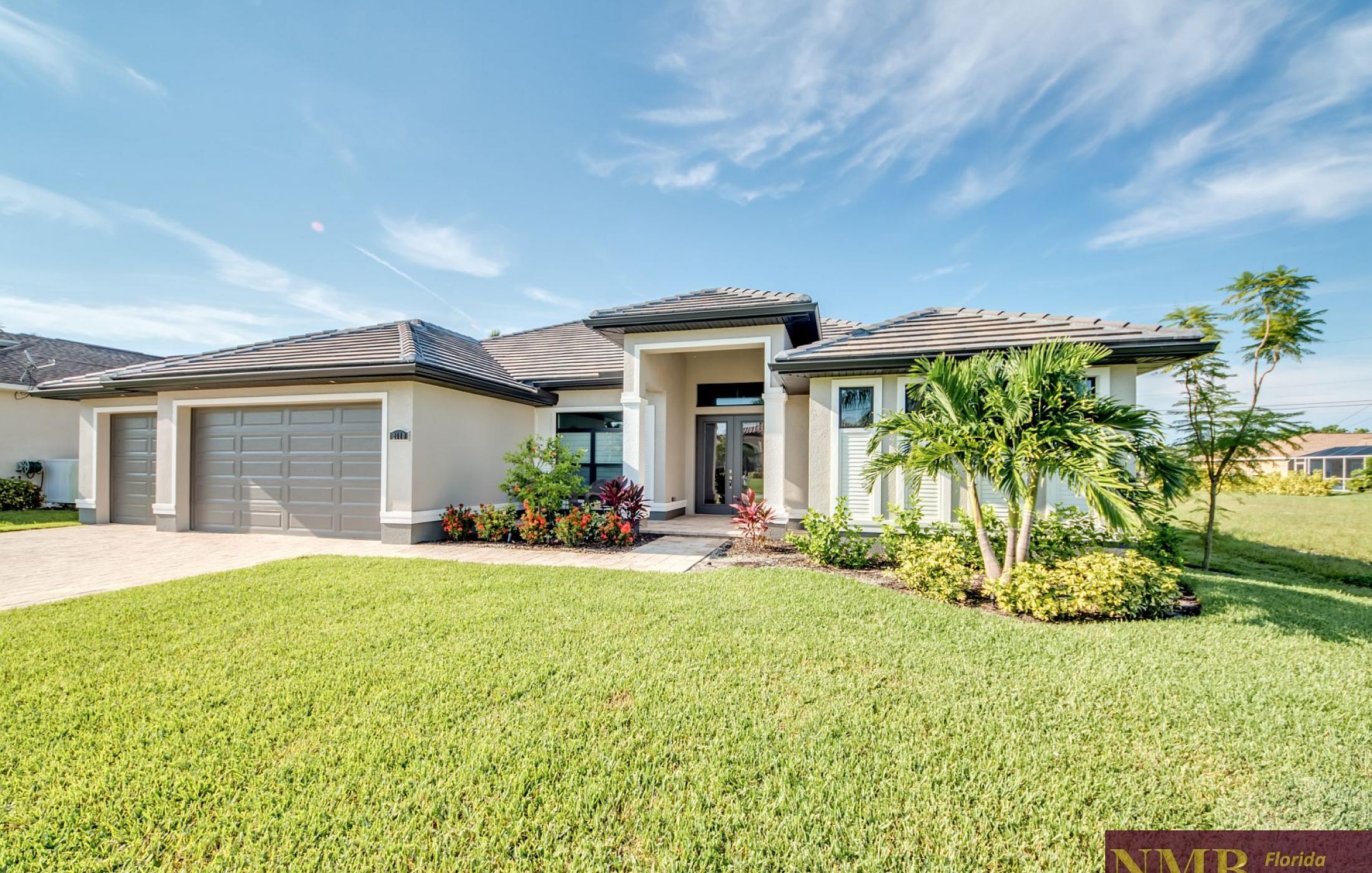 Ferienhaus Secret Pearl Front of Villa 2