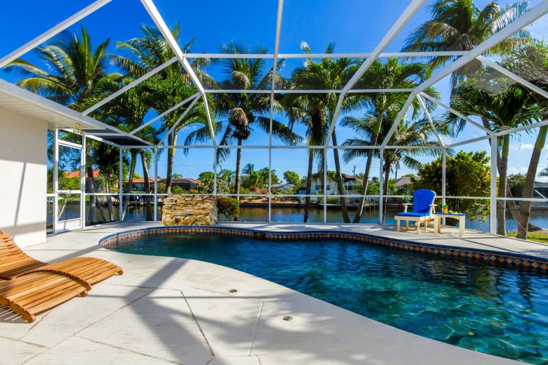 Cape Coral 74 3 2
