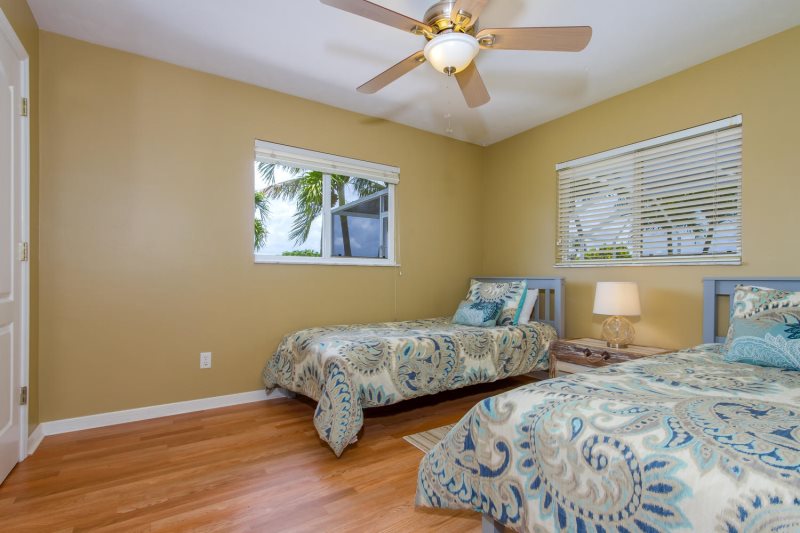 Cape Coral 74 4 1