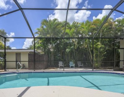Ferienhaus mit Loungebereich und TV im Freien | Floridablog 165