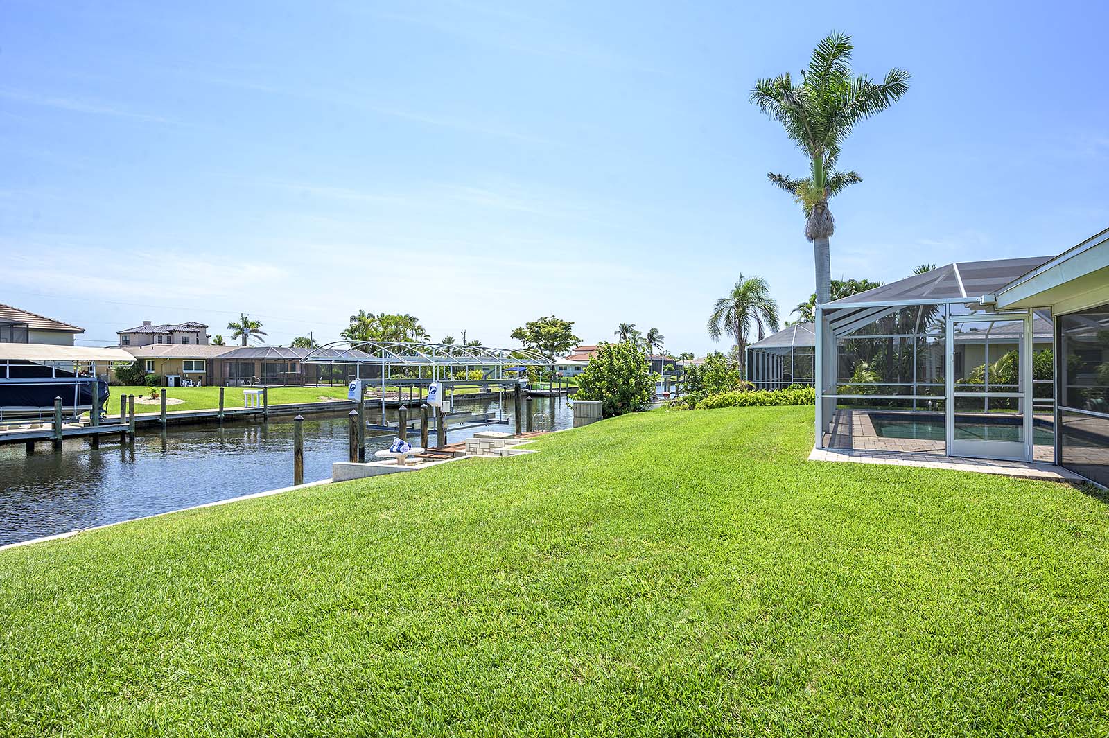 130 SW 52nd St CC 10