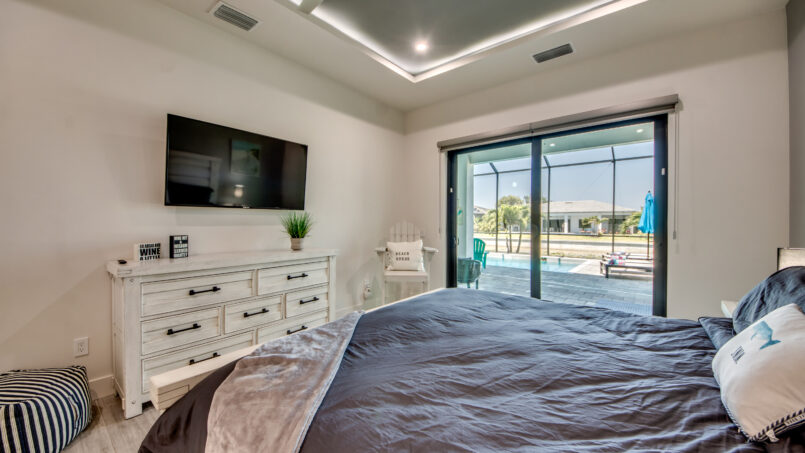 35 Master Bedroom scaled