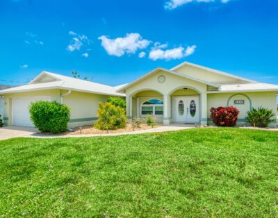 Villa Palm Tree – Mediterranes Flair und Entspannung in Cape Coral