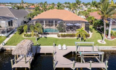 Villa mit Infinity-Pool und Tiki-Hut | Tropical Dream